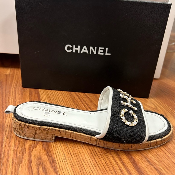 Chanel Tweed Slide Sandals Women’s EU Size 42 w/ box - Picture 9 of 12